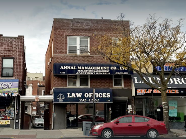 1325 Castle Hill Ave